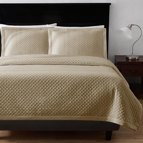 Full/Queen Radiance Diamond Quilt