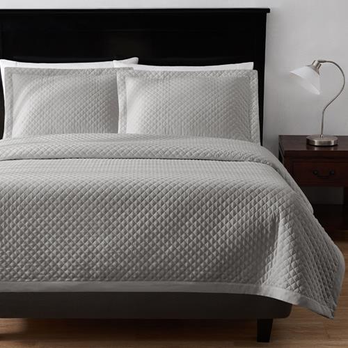 King Radiance Diamond Quilt