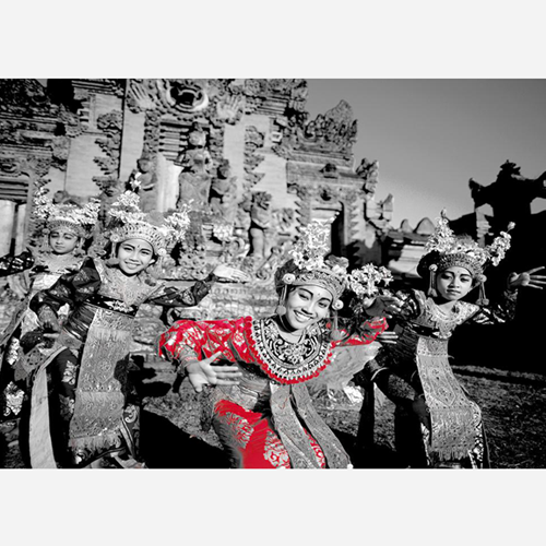 Art @ Headboard Shelf (Ruby Scheme)