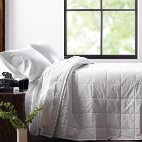 MIC-DUV-K-W-1 Down Alternative Microfiber Quilted Blanket-King - Image 1