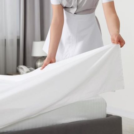 Queen Flat Sheets - T200 - Image 2