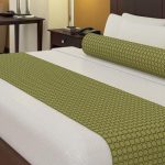 Full/Queen Octagonal Bed Scarf - Mocha/Lime