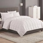 41oz SoftStitch Year Round Blanket - Queen